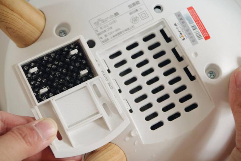 加湿器卧室专用小熊无雾加湿器,加湿功能强大的加湿器测评