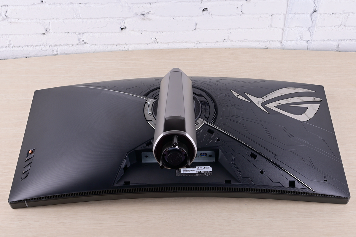 华硕rogpg35vq显示器,华硕rog显示器240hz感受