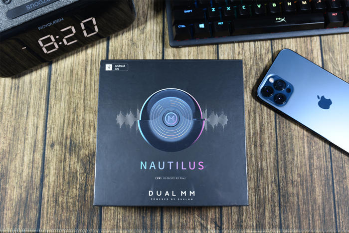 可以当指尖陀螺的蓝牙耳机,可以唱歌的指尖陀螺