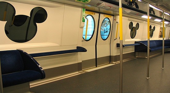 香港旅游攻略必去十大景点,香港回广州交通攻略