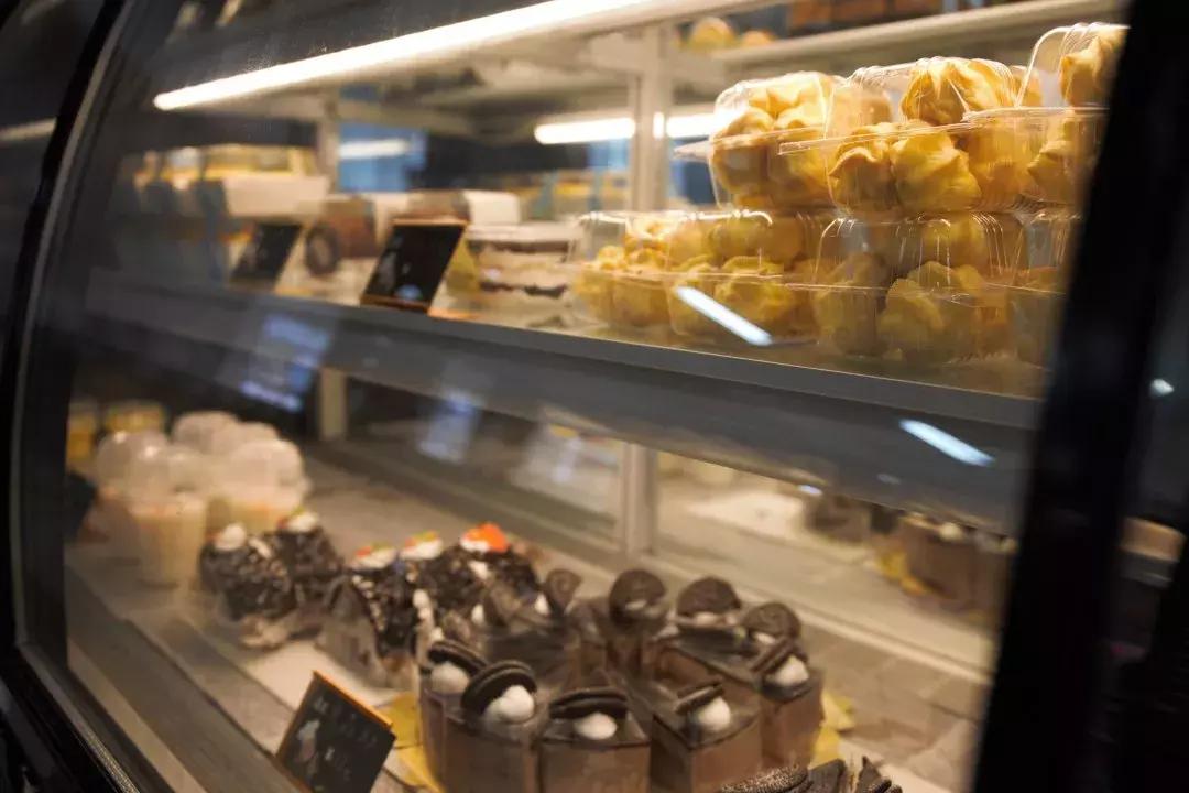 叫醒你的不是闹钟是给孩子做饭,清晨叫醒你的不是闹钟