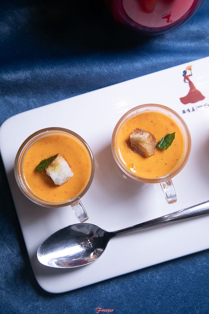 在海口发现了一家性价比颇高的西班牙小馆。趁TA未火，赶快去吃