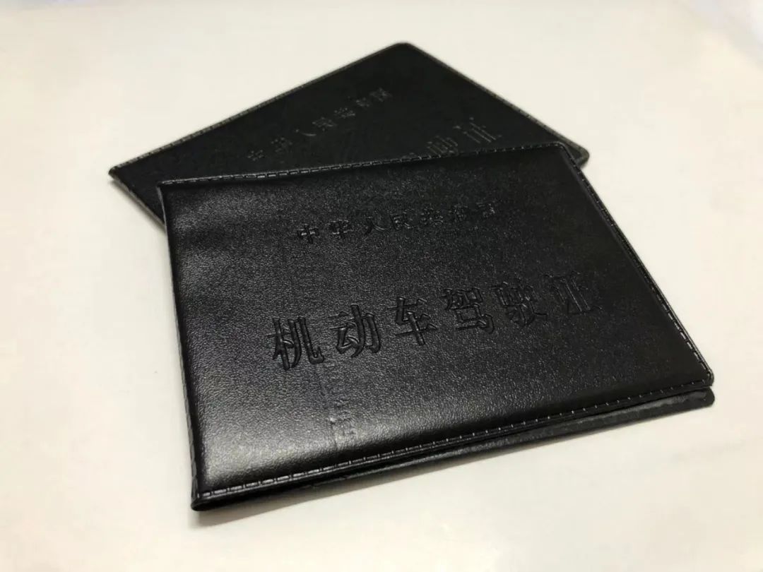 单眼视力障碍考驾照怎么开证明,单眼视力障碍换证体检怎么办