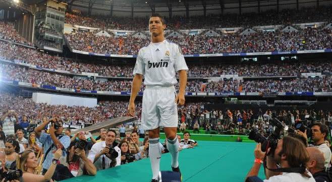 足坛历史十大成功转会,足坛最成功的十大转会