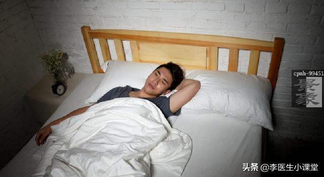 腰间盘突出症，除了药物治疗，康复锻炼是否可行？怎么做才正确？