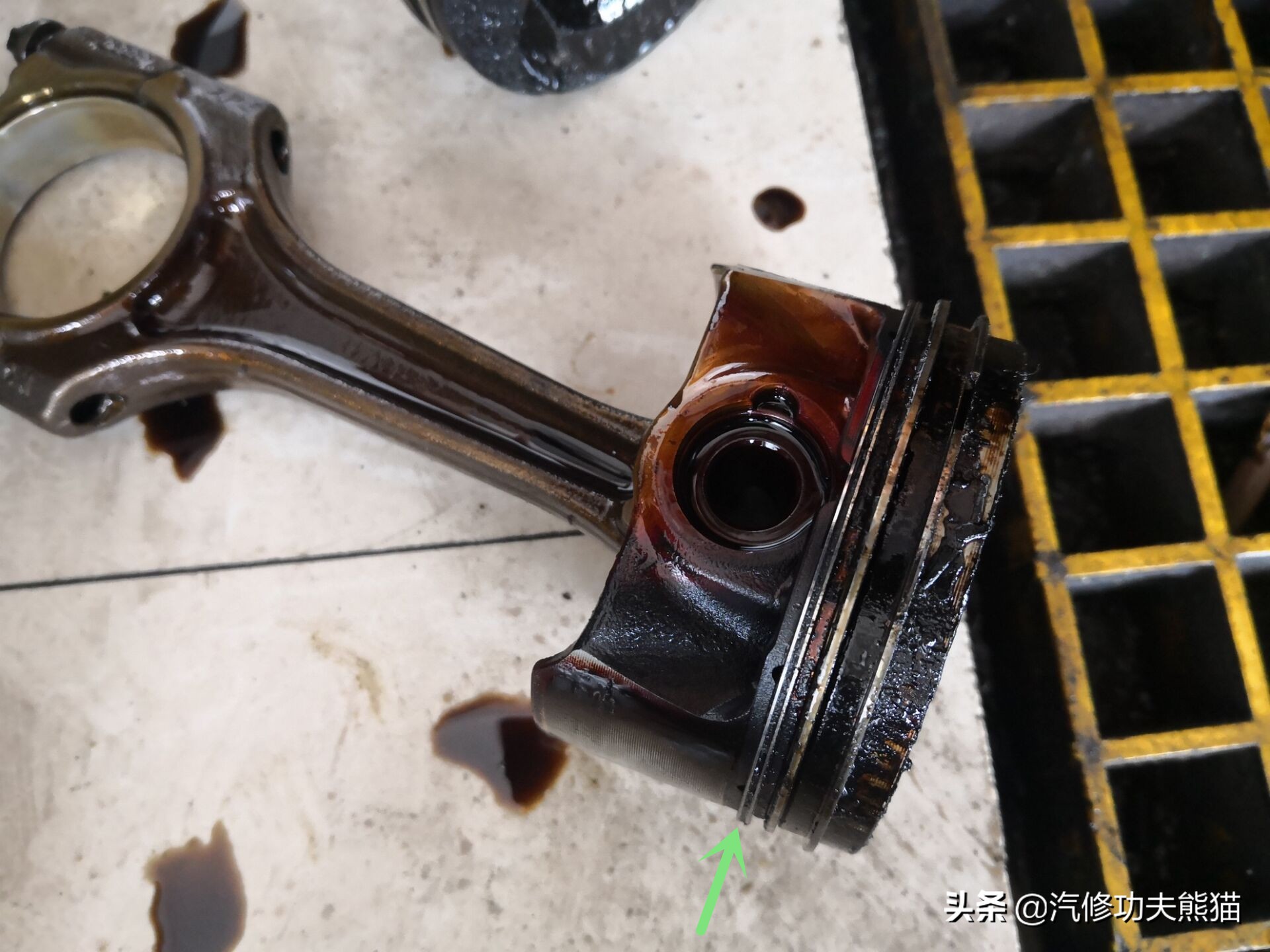 大众途观发动机烧机油维修多少钱,2010款大众途观严重烧机油