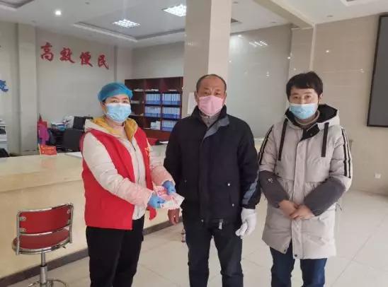 战疫情网格员,战疫一线基层防疫党员在行动