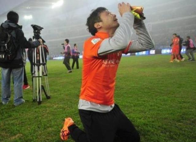 这样球员来自中超？月薪2000搞青训！不卧草，不打假球，淡泊名利