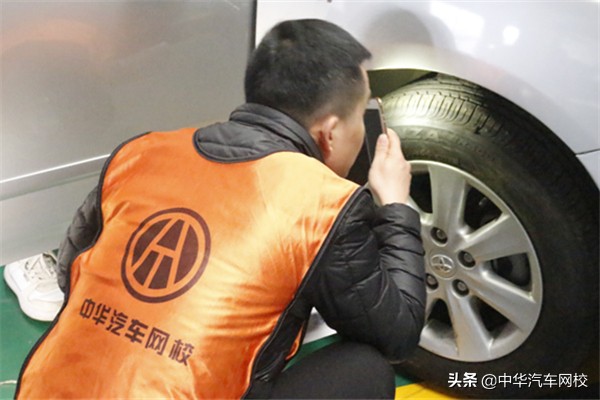 二手车评估师赚钱吗,二手车评估师赚什么钱