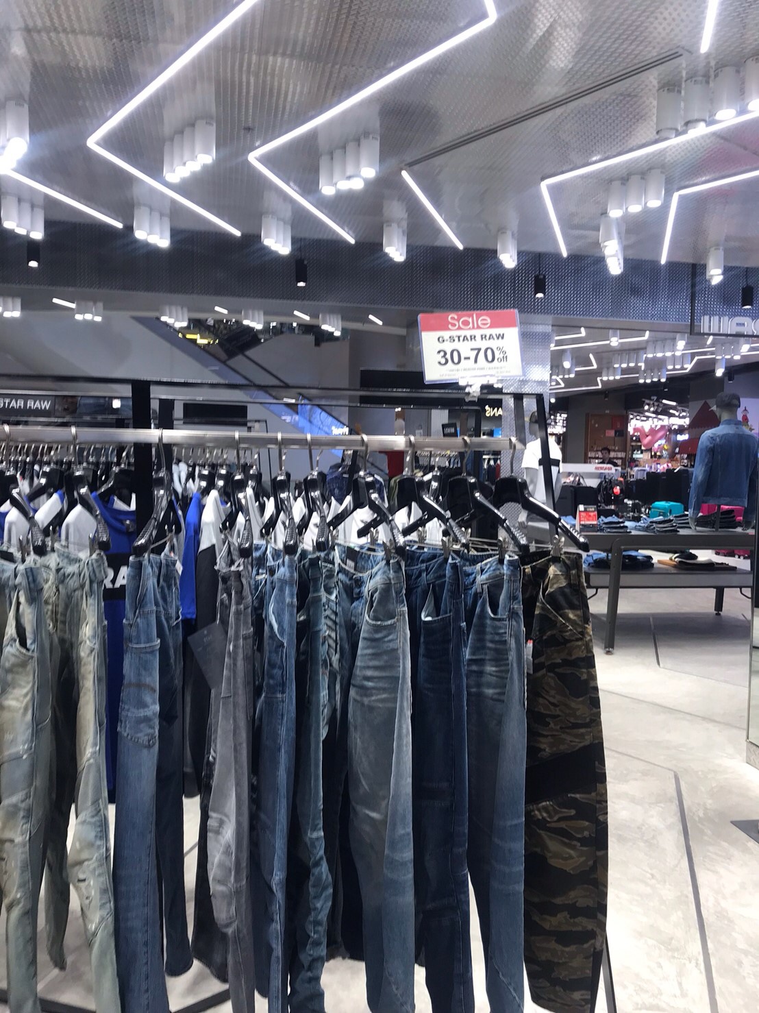 泰国曼谷性价比高的商场,泰国曼谷附近的有名商场