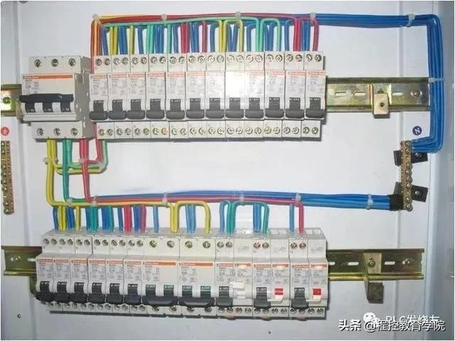 配电箱一键启停的接线方法,家用配电箱各分路怎么接线