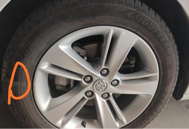 美系车别克君威优缺点又是什么,别克老款君威有哪些通病