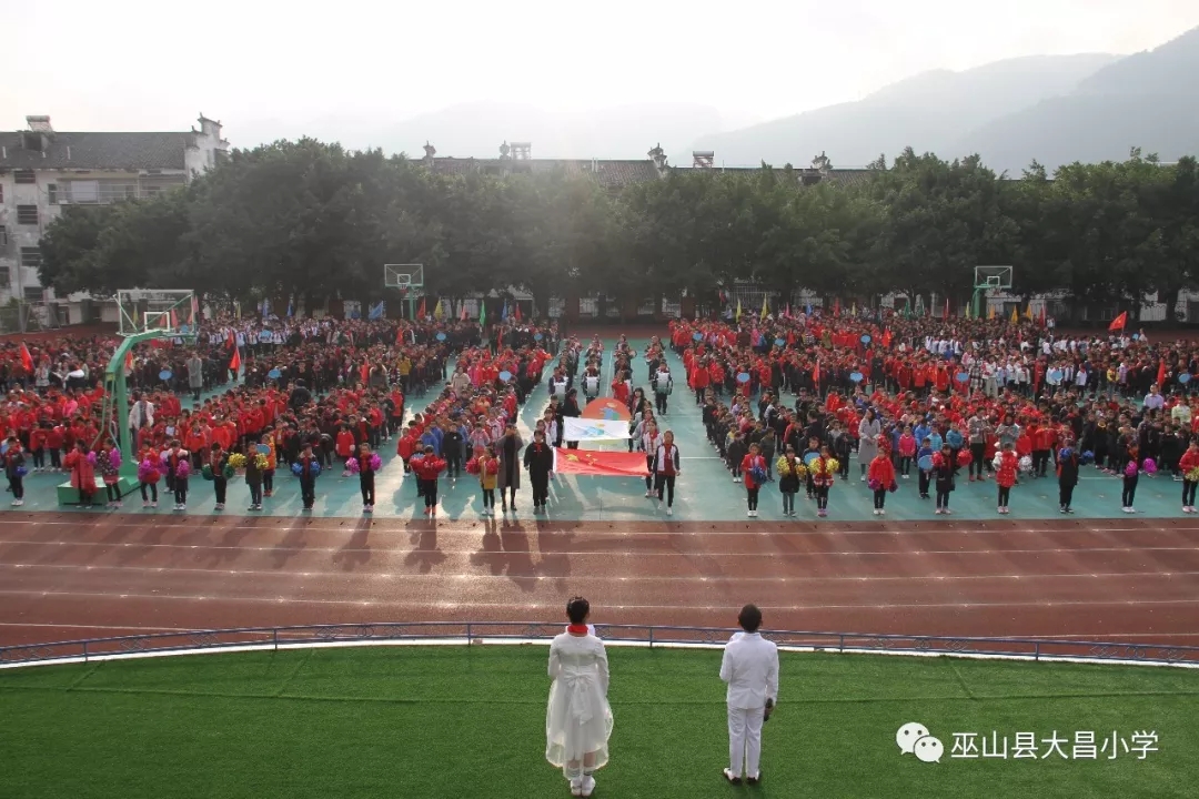 不遗余力传承雷锋精神,不遗余力持之以恒
