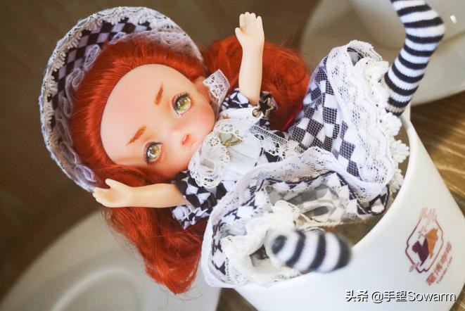 木偶娃娃的奇妙世界,胶皮人偶