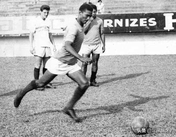 他是“落叶球”的鼻祖，带领桑巴军团治愈了长达八年的巴西之殇