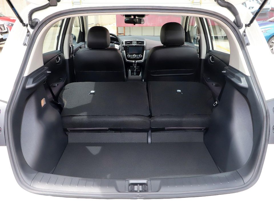 骐达tiida2021款1.6l手动汽车之家,骐达tiida1.6l2011大概卖多少钱