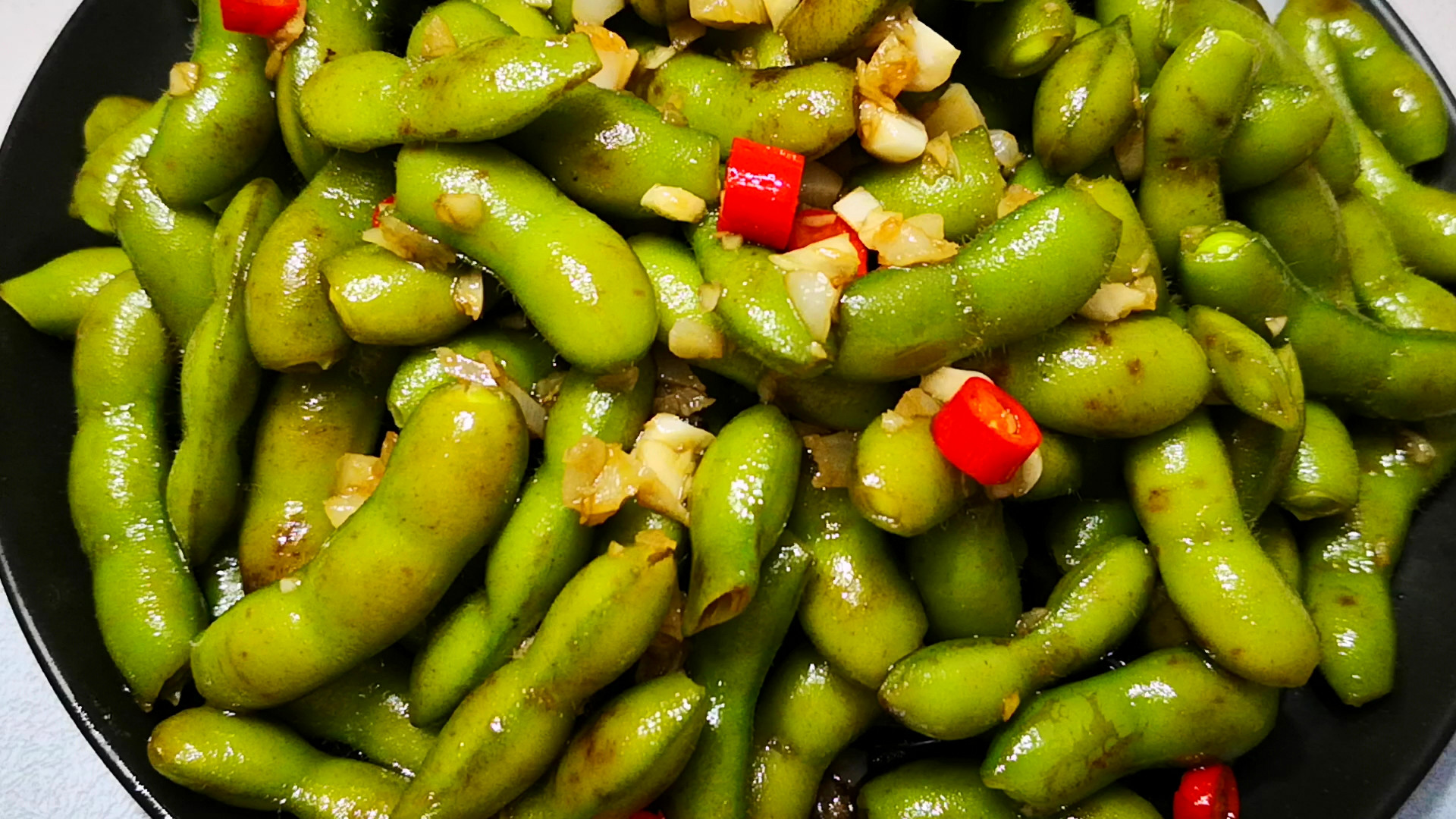 煮毛豆最忌直接下锅,煮毛豆的时候加什么不变黑