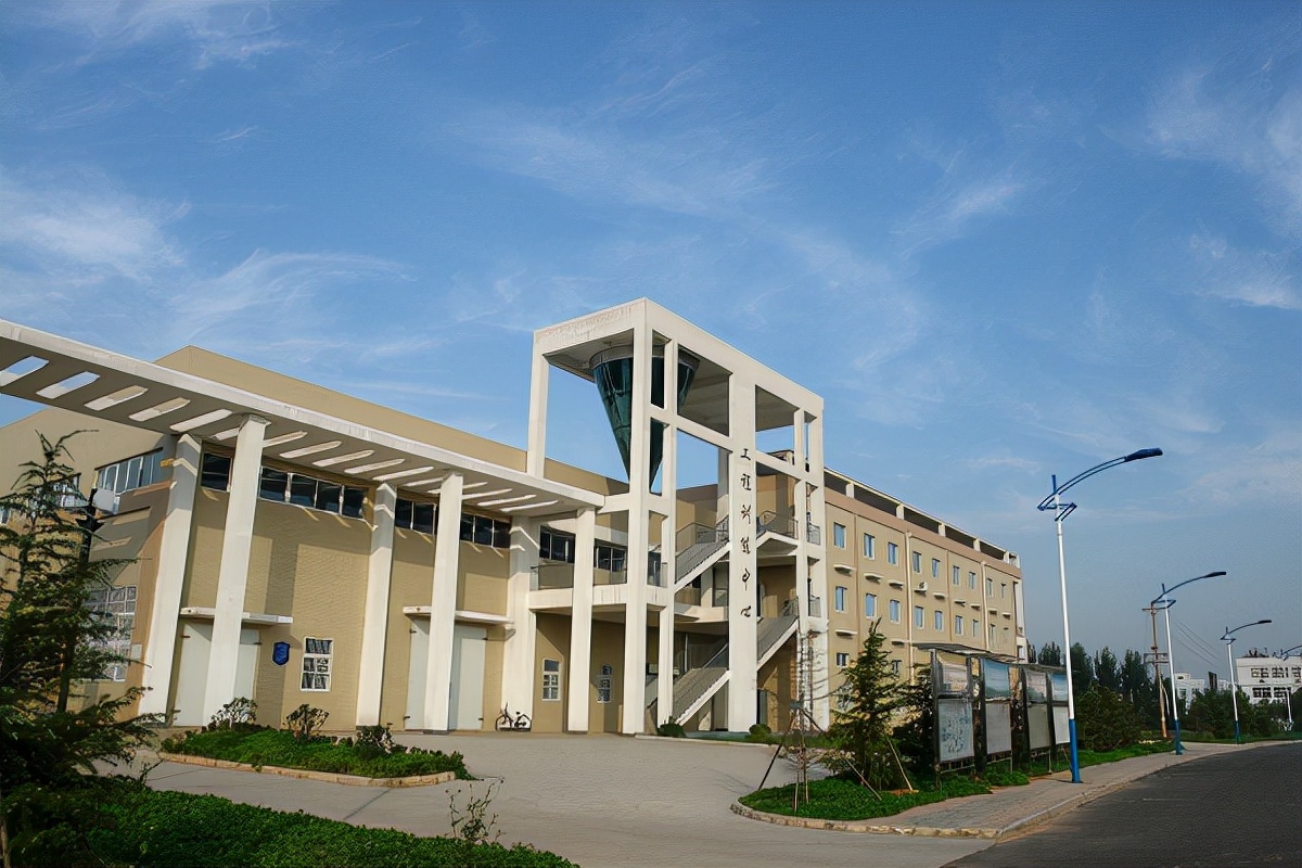 注意！河南要增加一所“师范大学”，学校升级为何不受欢迎？