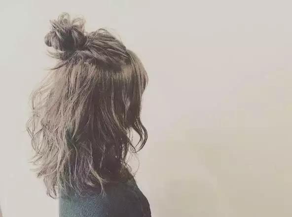 40-50大圆脸发量少最适合发型,一款适合圆脸女生的神仙发型