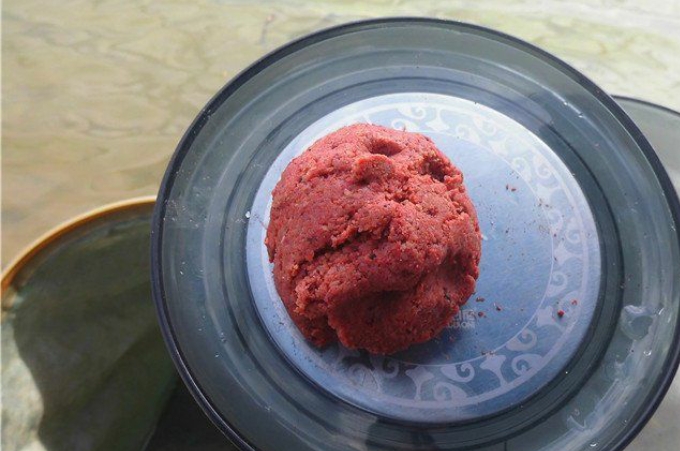 如何解决鱼钓挂不住拉丝饵,为什么拉饵不容易钓到鲤鱼