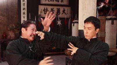 学葵花点穴手能防身吗,防身术点穴防身100招