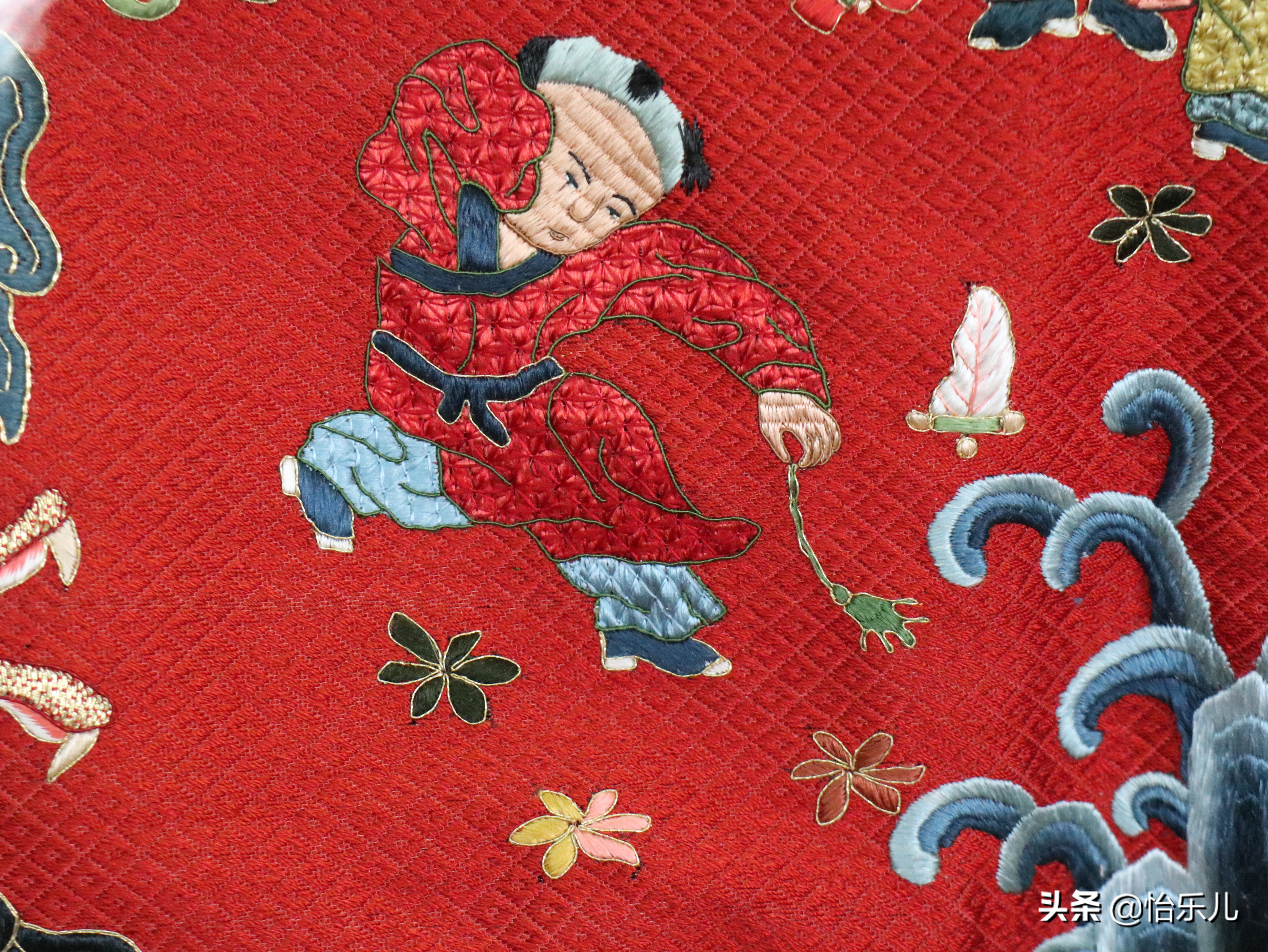 明十三陵出土文物百子衣,明定陵出土服饰