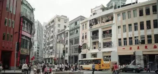 为什么广东人很少买豪车,为啥广东买车比较便宜