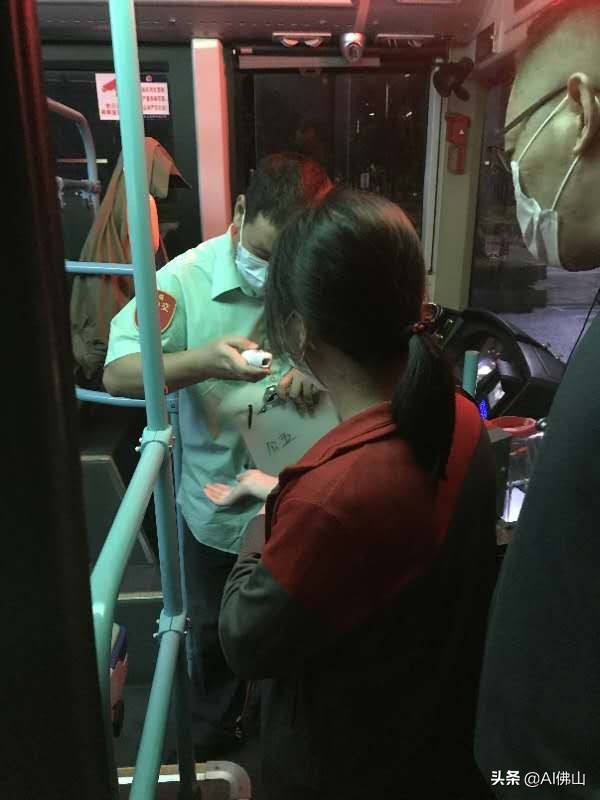 佛山公交支援茂名,禅城粤运纯电动公交