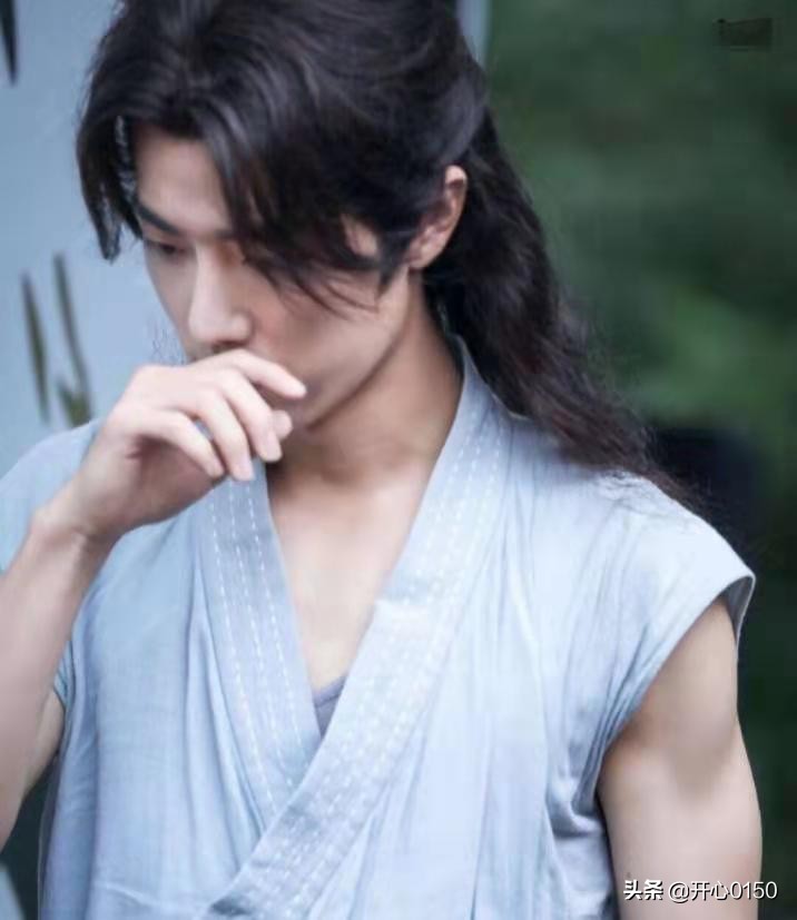 肖战摩登造型,肖战颜值巅峰混剪风