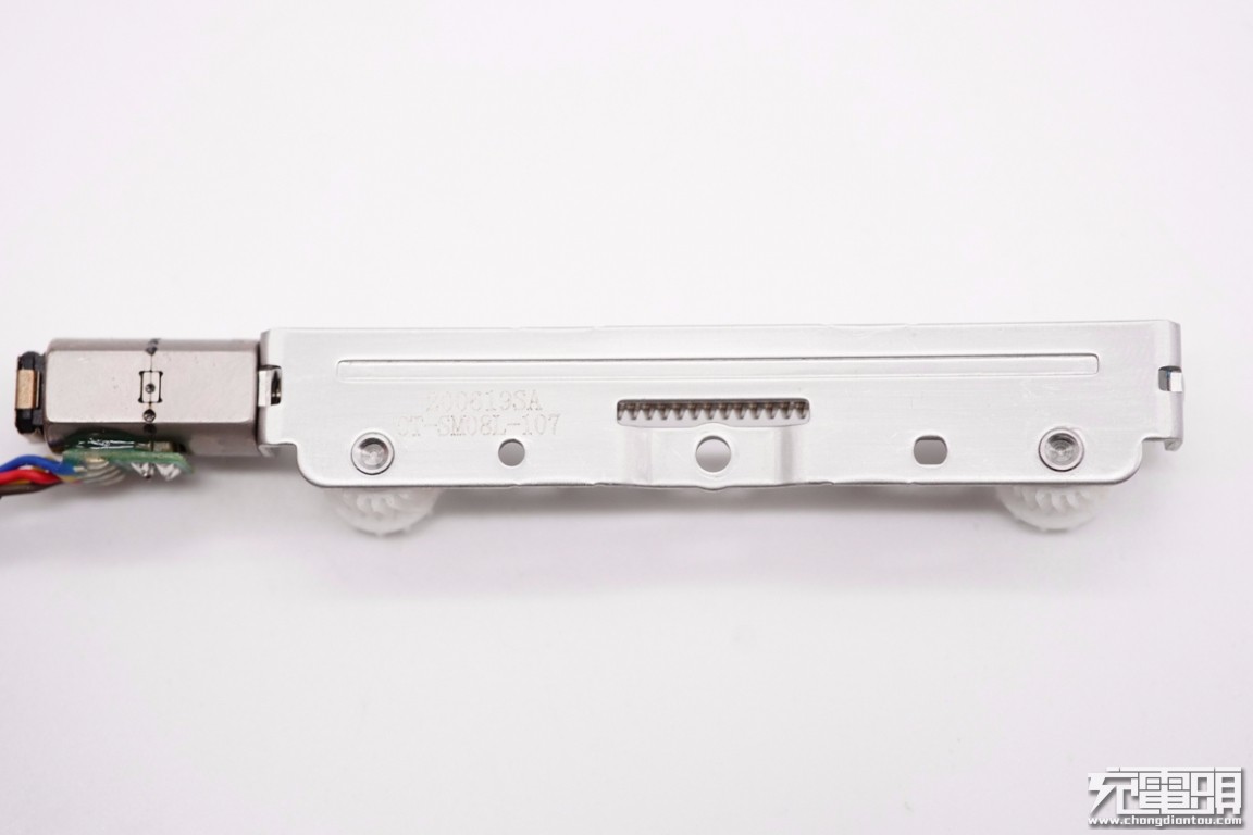 小米20w智能无线追踪式充电器缺点,小米智能追踪式无线充20w拆解