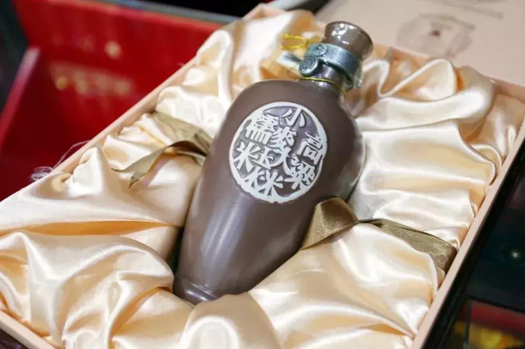 门头沟老牛栏山专卖店回来啦!3店同开!送给好喝口儿的朋友