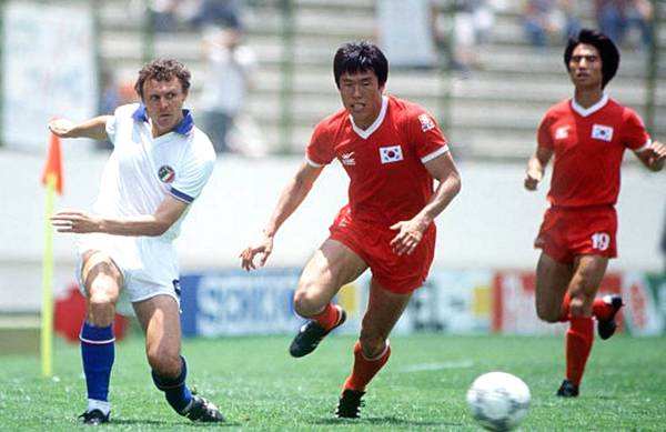 韩国球星金字塔排名：金英权上榜，孙兴慜2档，德甲名宿制霸1档