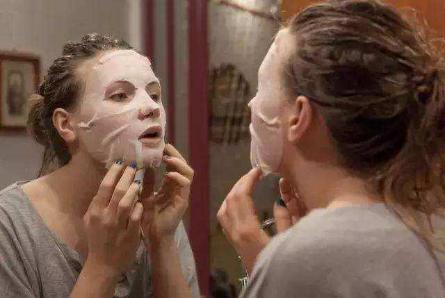 皮肤暗淡无光怎么食疗,怎样改善皮肤暗黄无光小妙招