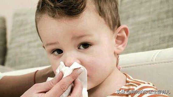 小孩夜里睡觉鼻子出血怎么回事,宝宝鼻子出血怎么办小妙招