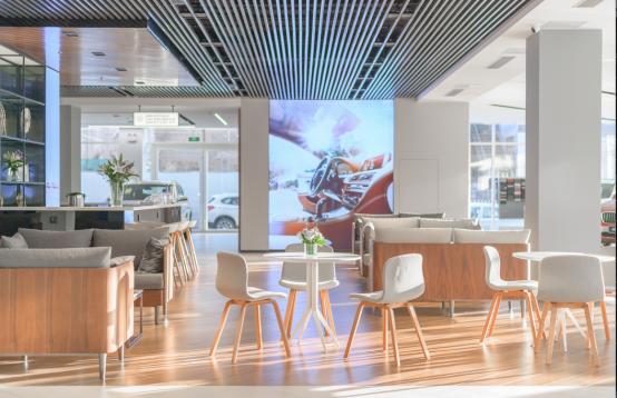 宝马领创店与普通4s店啥区别,宝马领创中心探店