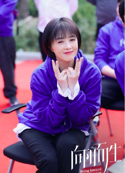 湖南卫视综艺节目单王凯,王凯参加金鹰表演什么节目