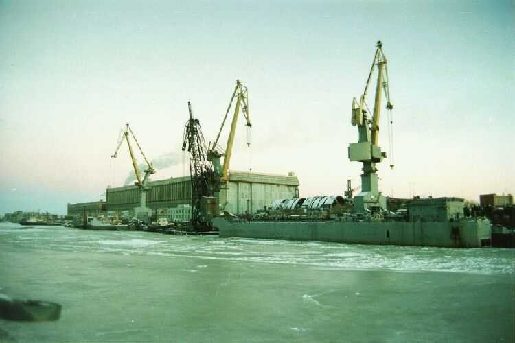 孵化*力暴**大杀器的摇篮-探密俄罗斯造船厂