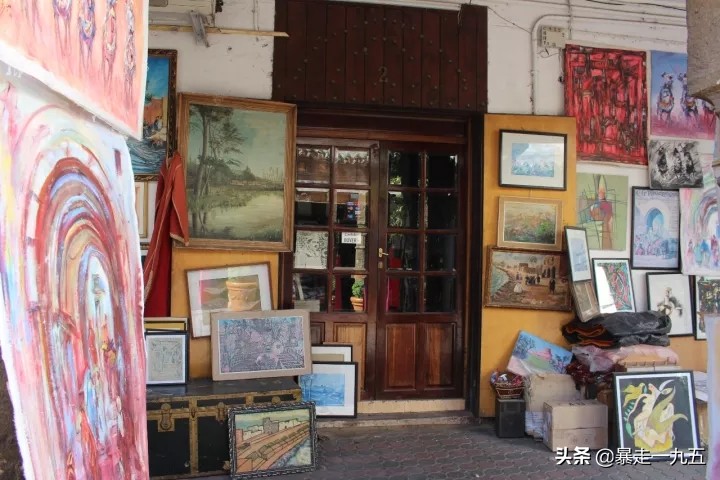 摩洛哥撒哈拉沙漠三毛,三毛的撒哈拉沙漠在摩洛哥