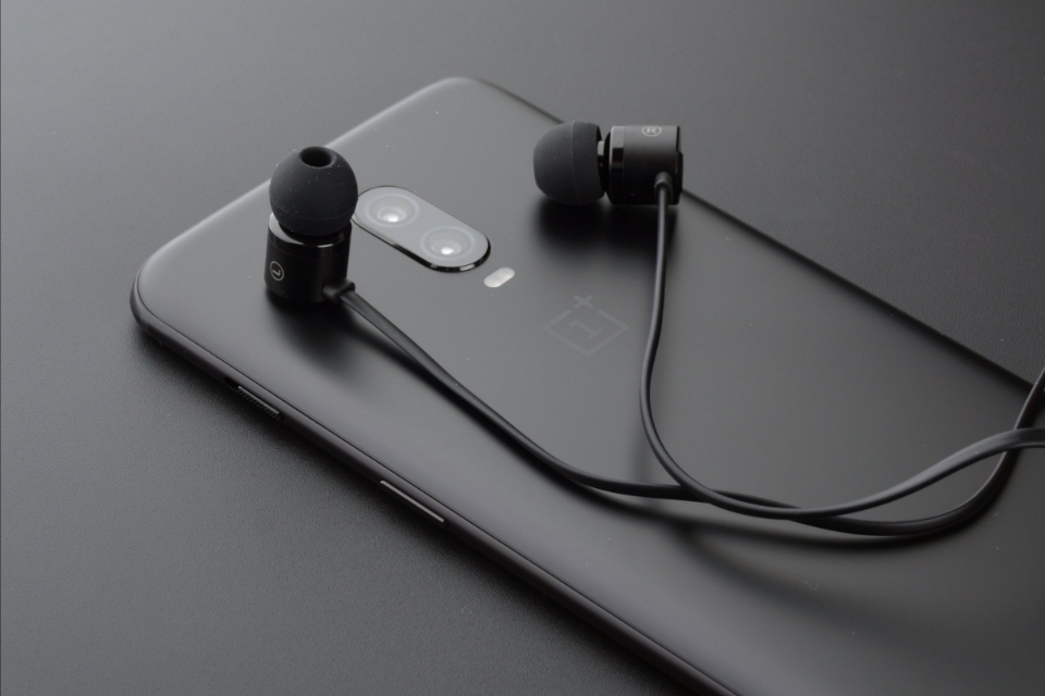 蓝牙耳机为什么比不上有线耳机,有线耳机蓝牙耳机为什么不流行了