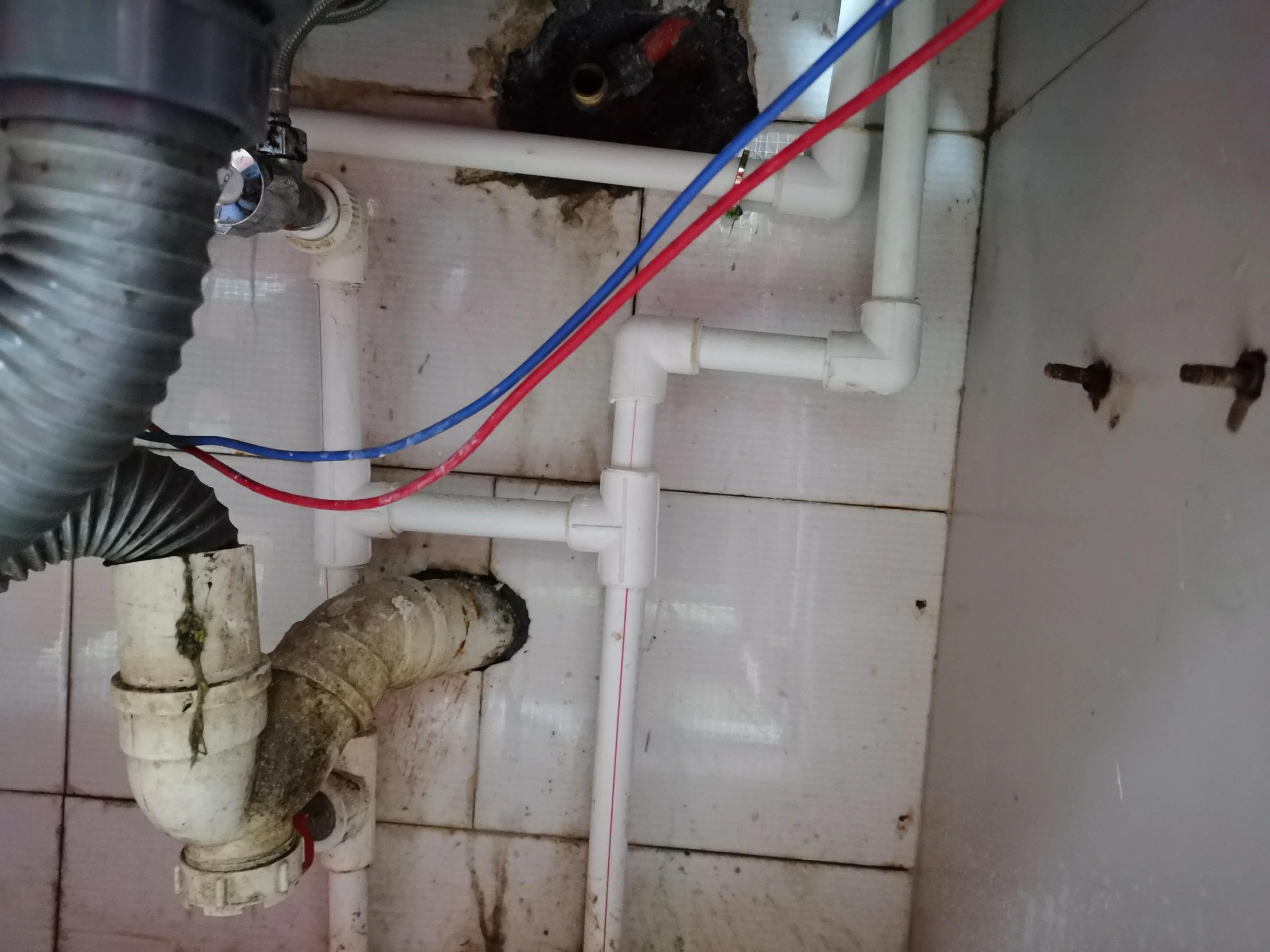 邻居漏水不处理怎么办,怎么起诉邻居漏水赔偿