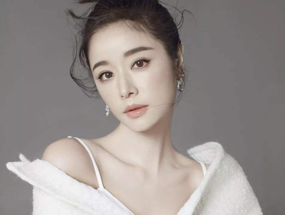 眼睛像小鸟一样的什么眼型,如何判断自己的眼睛是哪种眼型