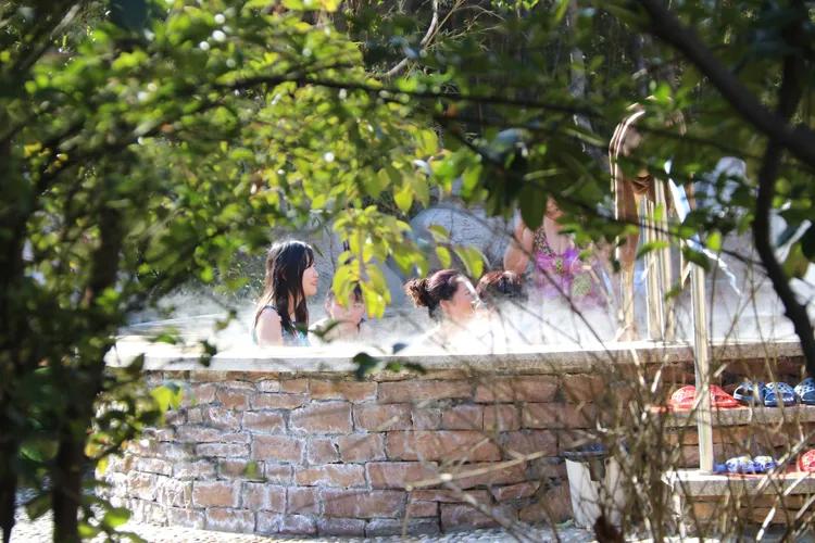 新盈泰生态园温泉,新盈泰温泉度假村都有什么玩的