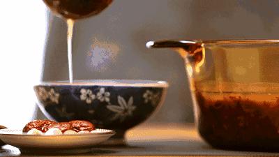 年味有fun韭黄,时髦精过年这样穿