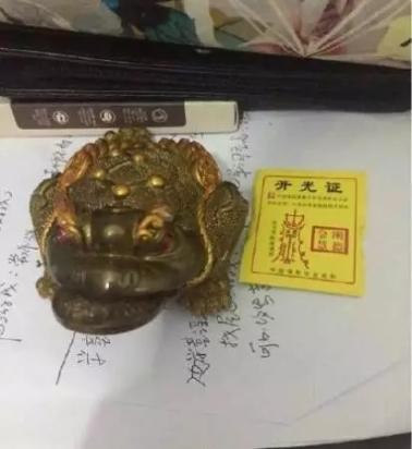 直男们送的奇葩礼物,直男该送女朋友什么礼物