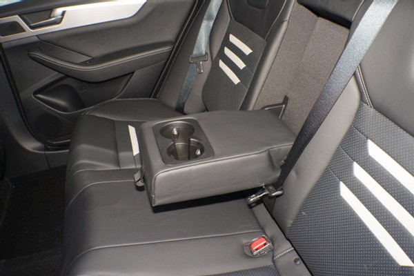 秦pro燃油版多少秒破百,比亚迪秦pro混动版5.9秒实测