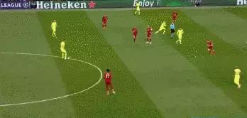 布斯克茨缺点,布斯克茨是巴萨毒瘤吗