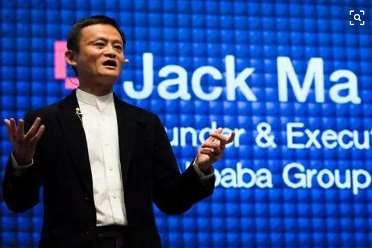 哪一年岳云鹏14岁郭德纲26岁,岳云鹏王宝强郭德纲马云成长史