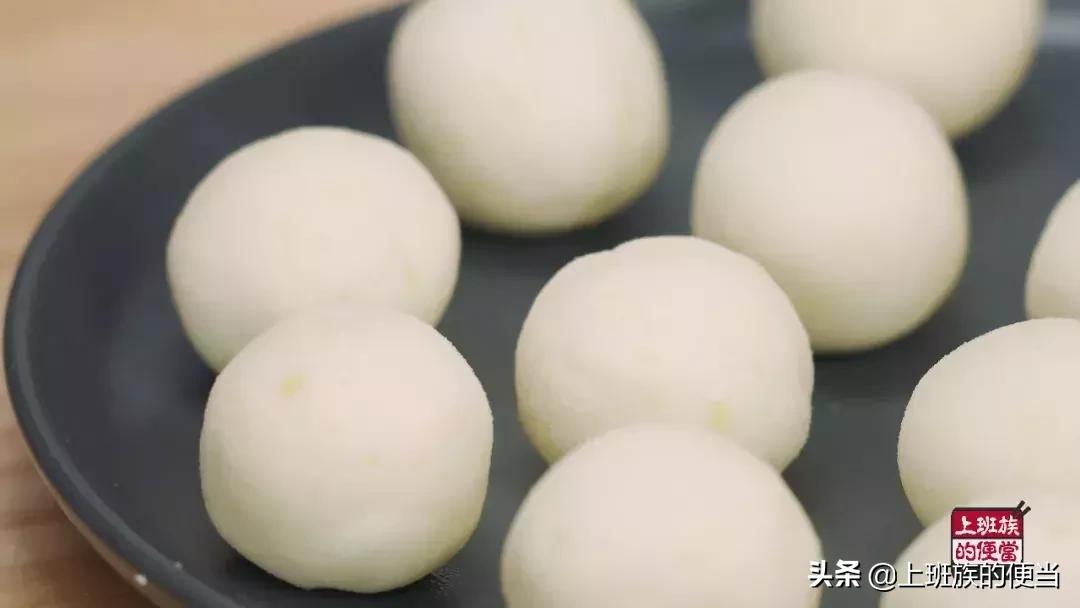 做土豆丸子用什么淀粉最好,土豆和淀粉蒸的做法