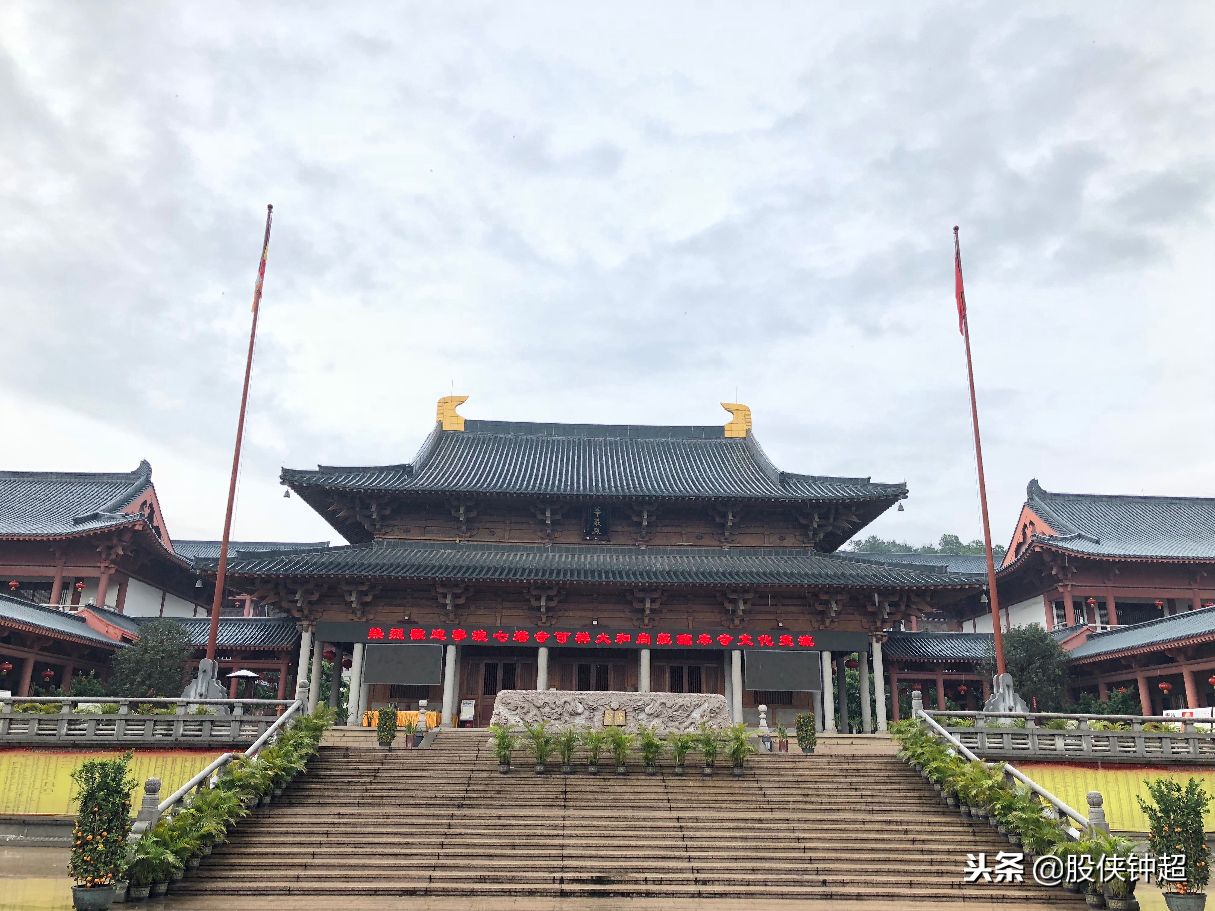 股市里挣钱挣的谁的钱,股市里的钱都被谁赚走了内幕揭秘