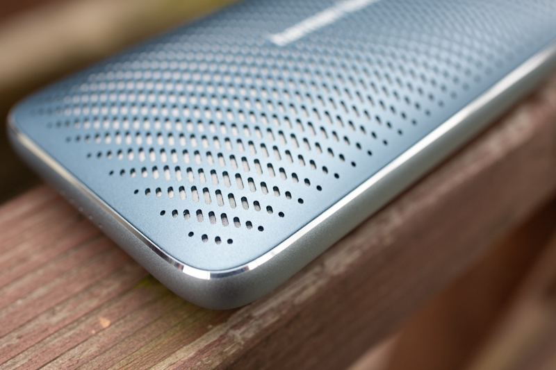 开箱旅行伴侣：哈曼卡顿ESQUIREMINI2